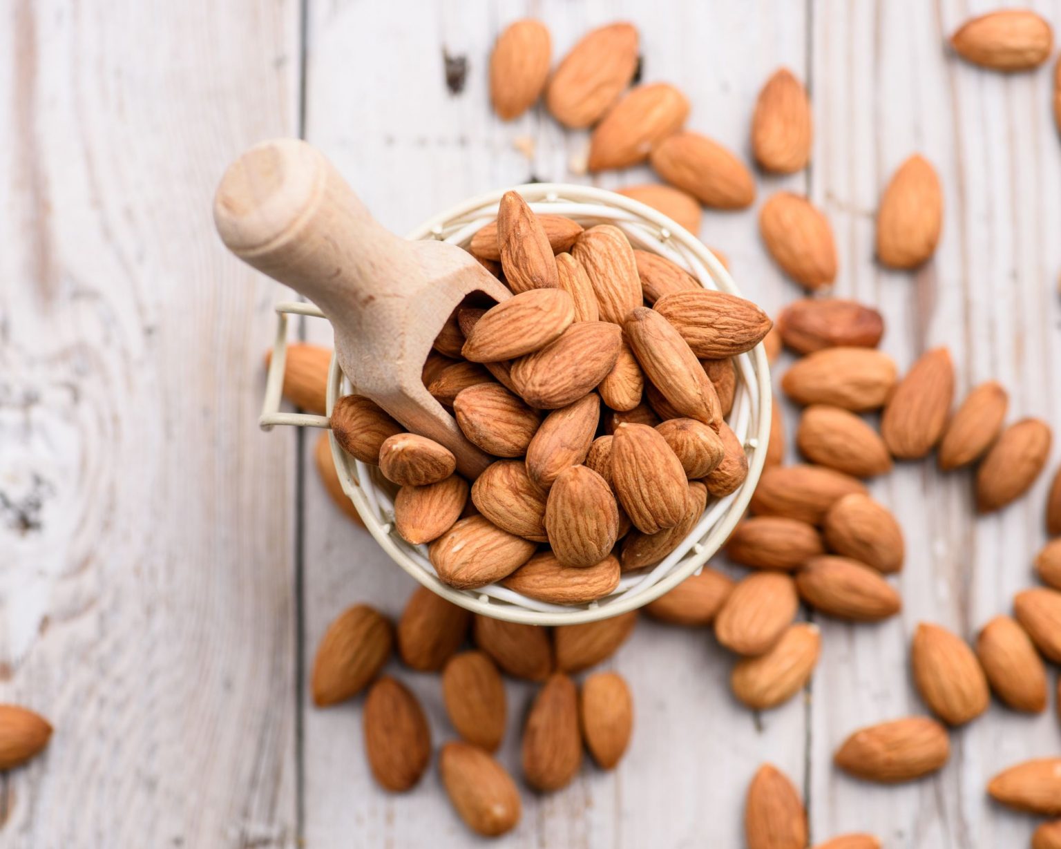 12 Healthy Snacks for Cravings That Won't Derail Your Diet