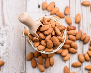 Almonds - healthy snacks for cravings